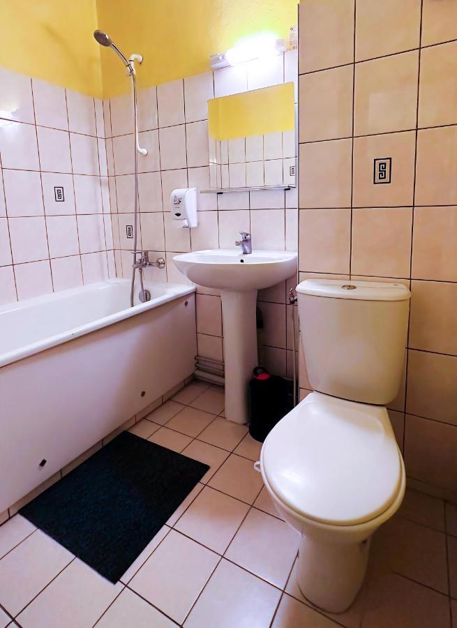 Hotel Le Valeran Ligny-en-Barrois Luaran gambar