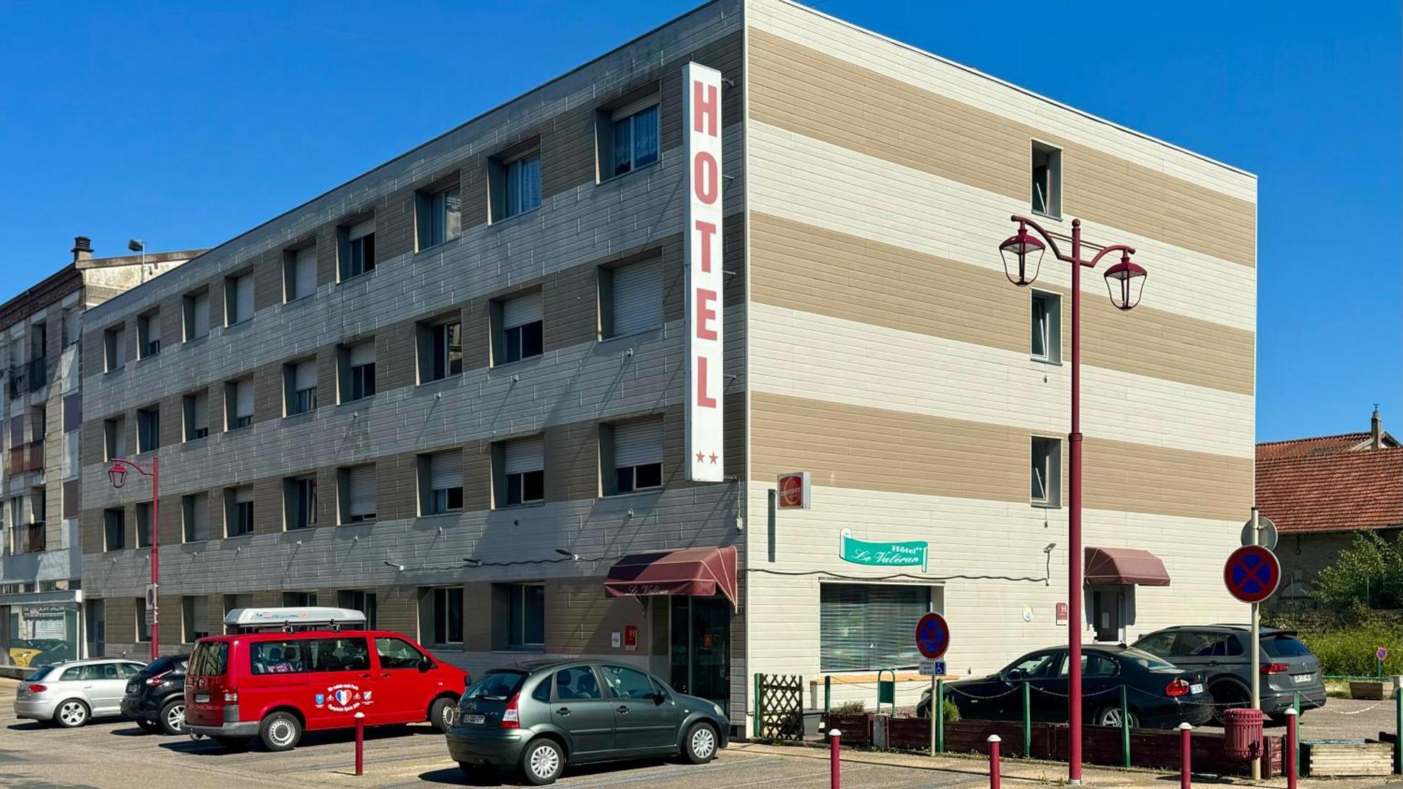 Hotel Le Valeran Ligny-en-Barrois Luaran gambar